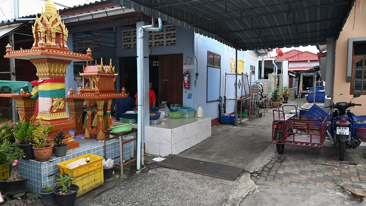 Containers And Small Spaces