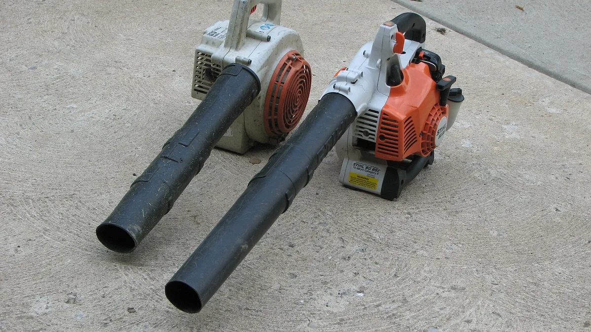 Leaf Blower